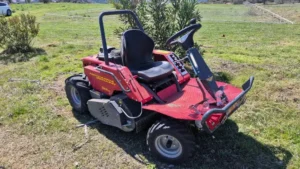 desbroce en Ambite con tractor desbrozador